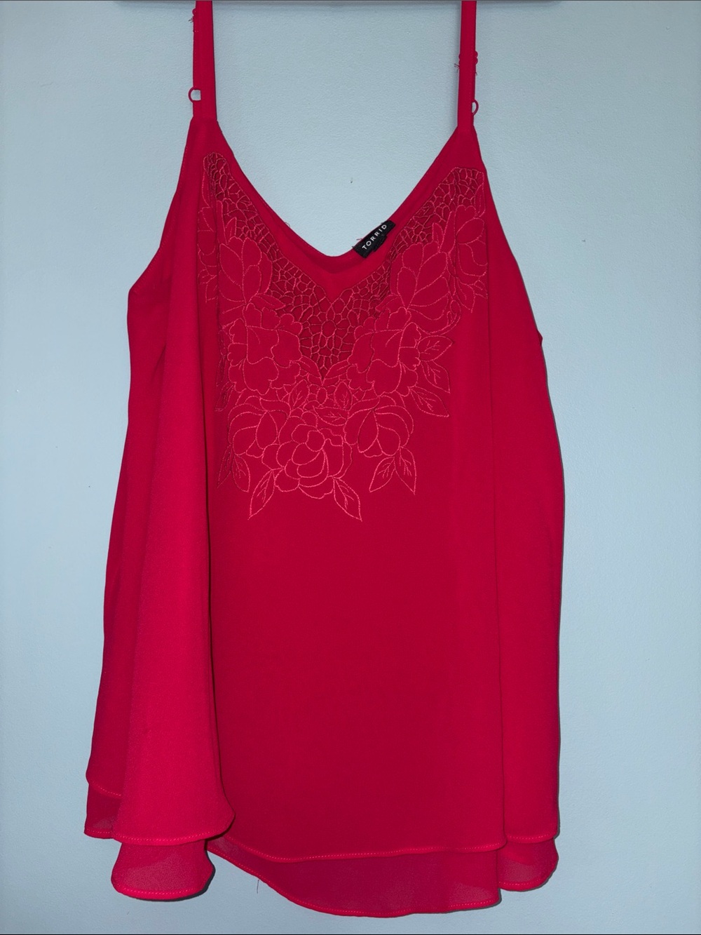 1XL TORRID Red Embroidered V-Neck Cami Top- GUC - AS IS
